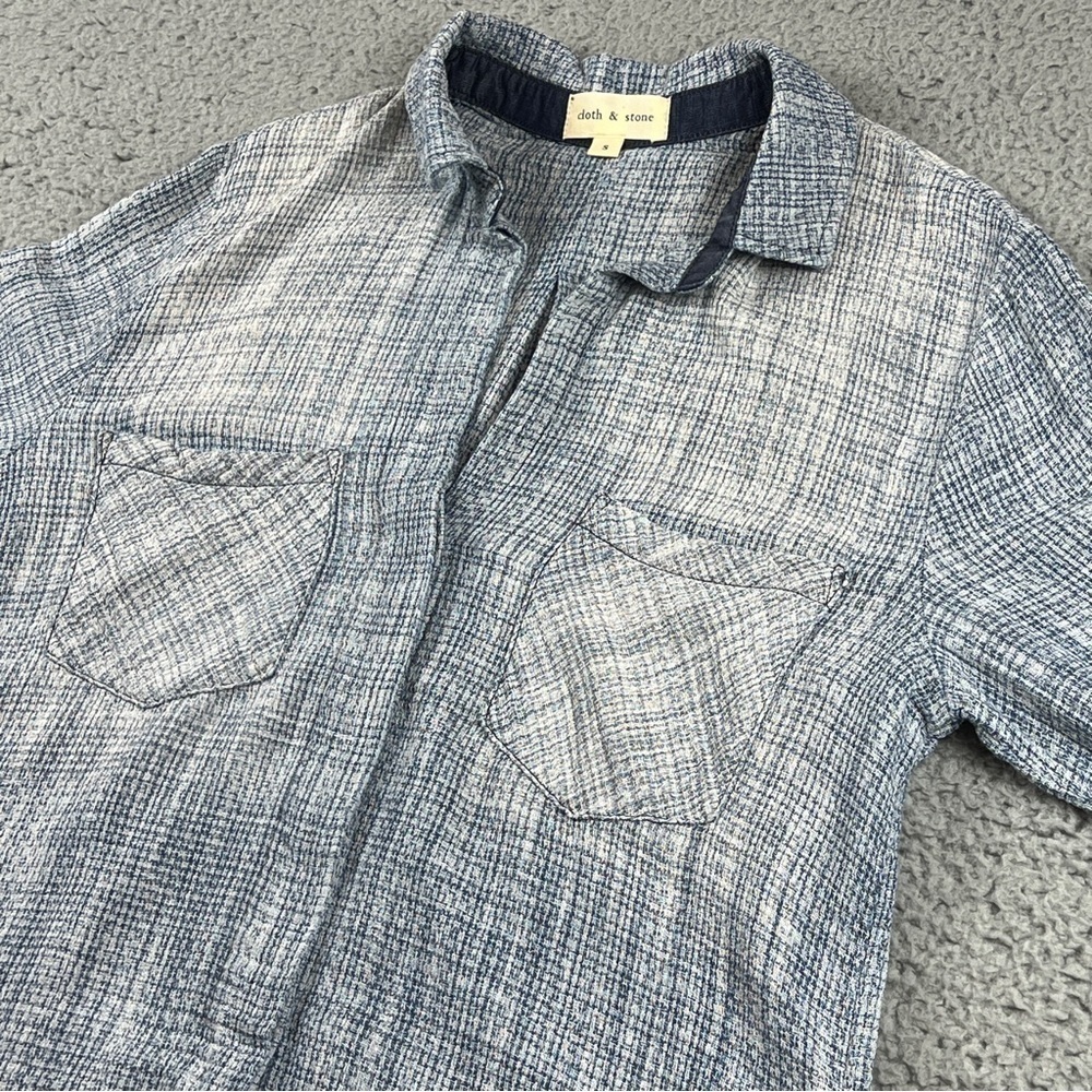 Anthropologie Cloth & Stone Button Down Shirt Womens S Split Back Blue White